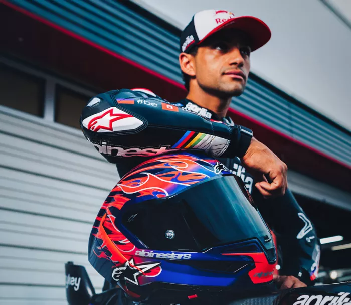 Závodní helma Alpinestars  Supertech R10 Flyte purple/red glossy