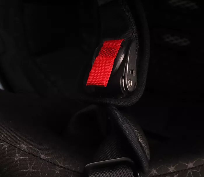 Překlápěcí helma XRC Fronter black matt