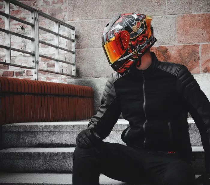 Helma na moto XRC Illustrator matt red