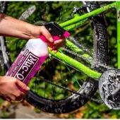 Nano čistící prostředek na jízdní kola Muc-Off 904CEE Bike Cleaner Nano 1l