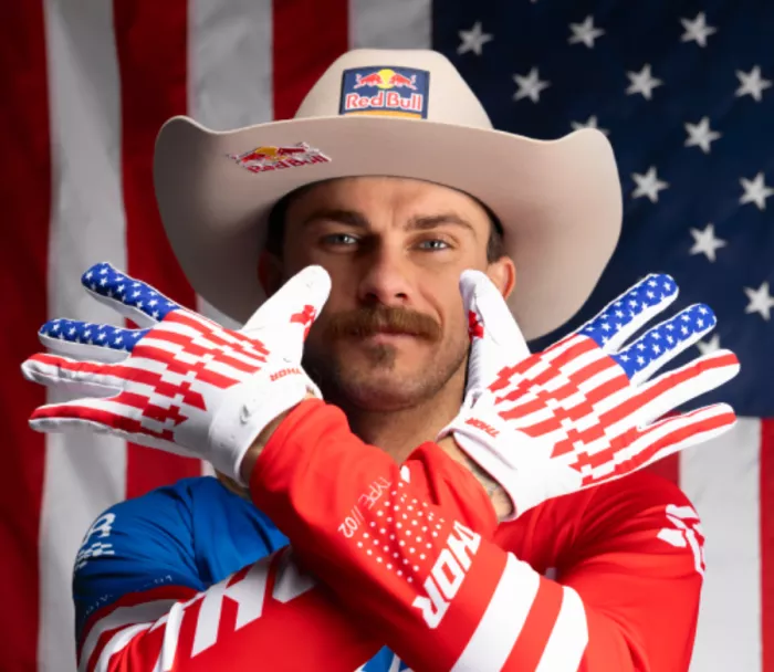 Motokrosové rukavice Thor Launchmode patriot