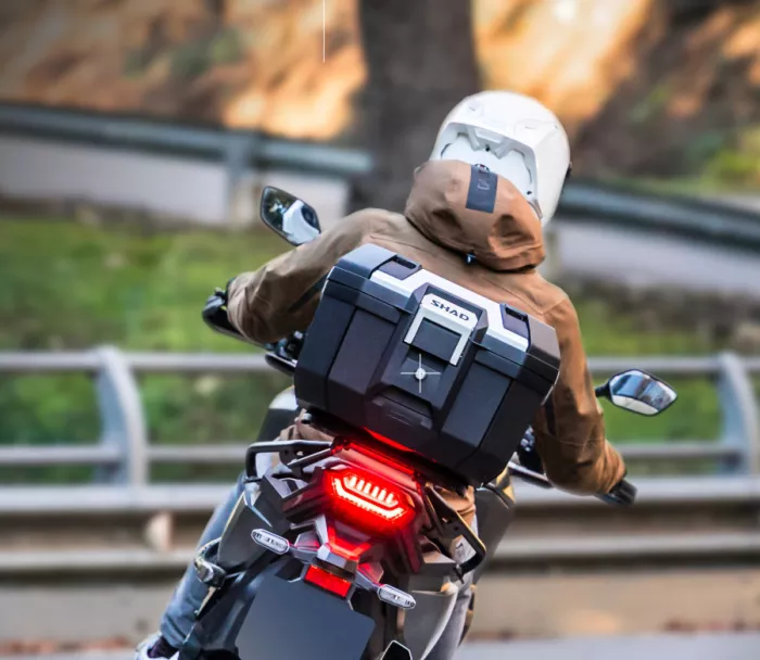 Vrchní kufr Shad Terra TR41 full black